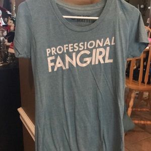 Professional Fan Girl Hot Topic T-shirt